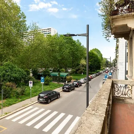 Arco Della Pace, Glamour And Charming Apt In Center Appartement
